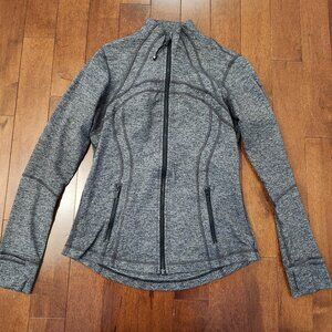 Lululemon women's gray define jacket in size 10